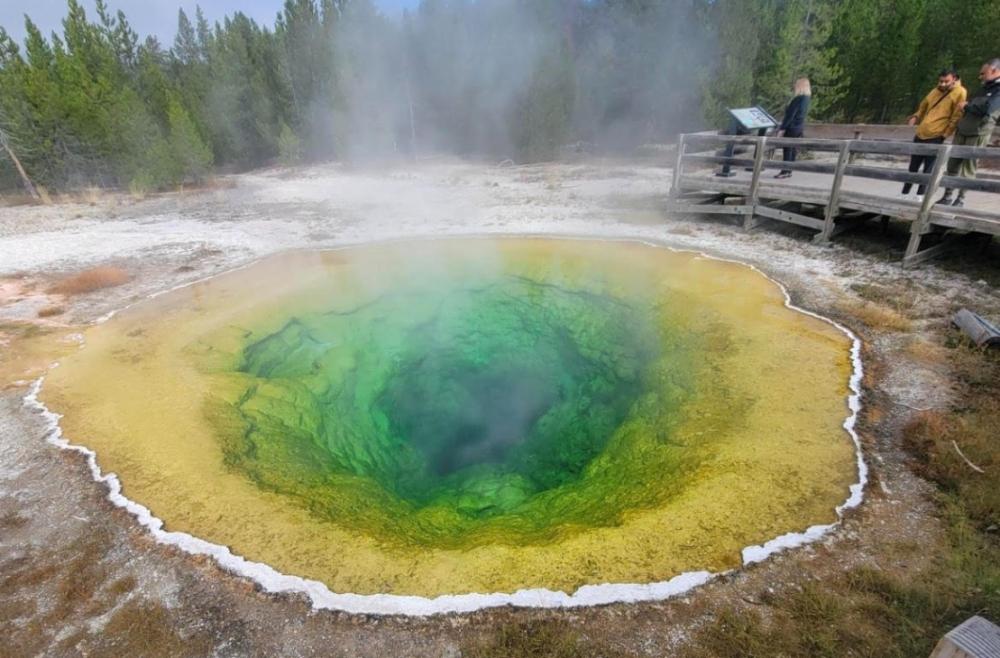 Geyser Basin Tour